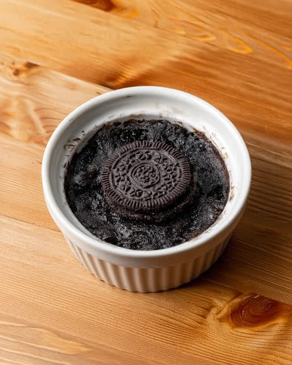 The Easiest Oreo Mug Cake (2 Ingredients!) 3 2 ingredient mug cake