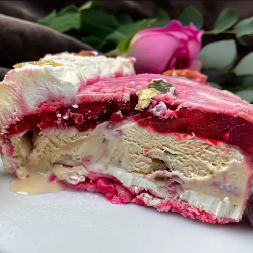 Vacherin Glace Dessert