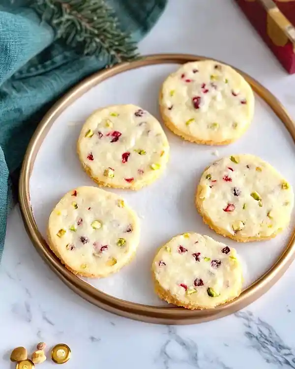 pistachio cranberry shortbread cookies