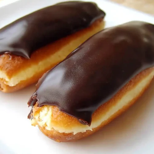 eclair donut