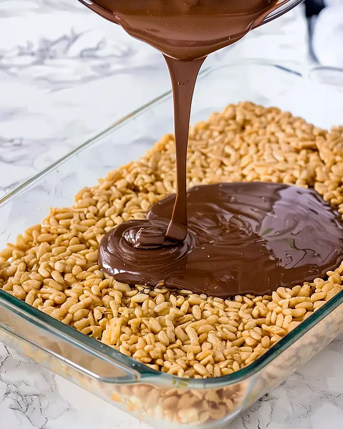 peanut butter chocolate rice krispie treats