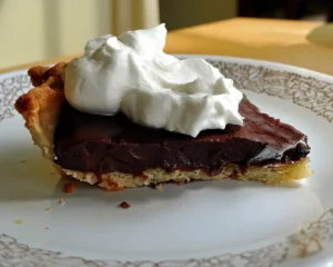Fudgy Chocolate Cream Pie