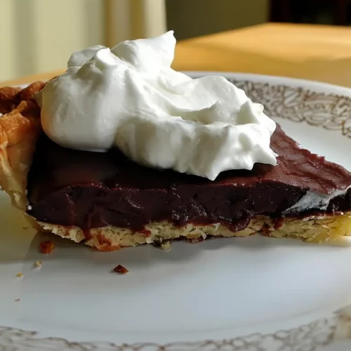 Fudgy Chocolate Cream Pie