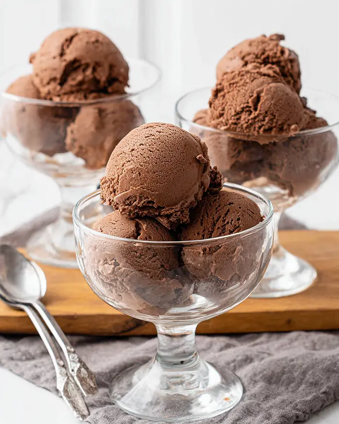 how to make chocolate ice cream