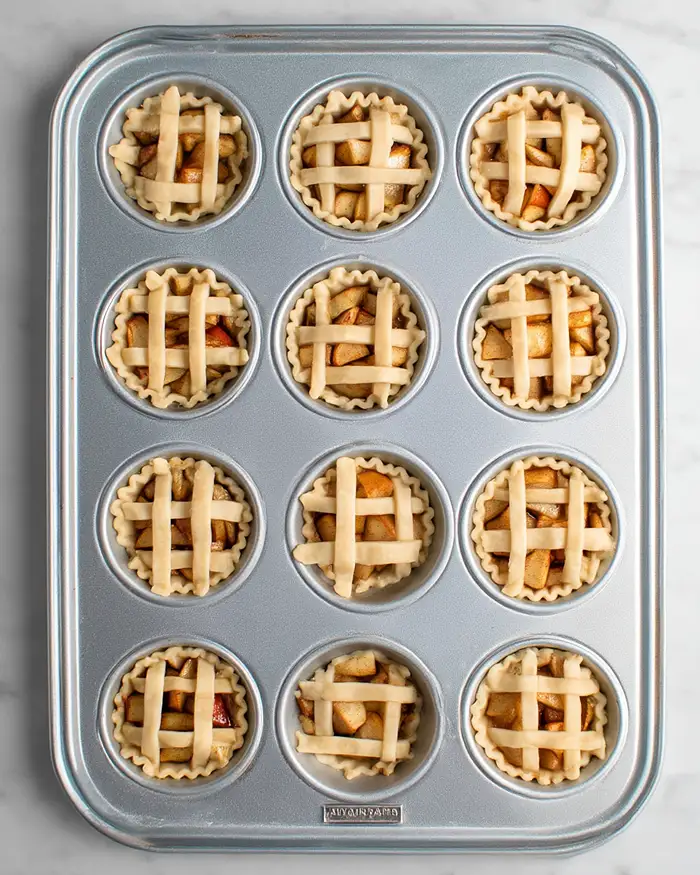 mini apple pie bites