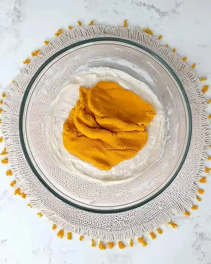 3 ingredient pumpkin chocolate chip cookies